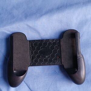 Black Mobile Gaming Controller Grip
